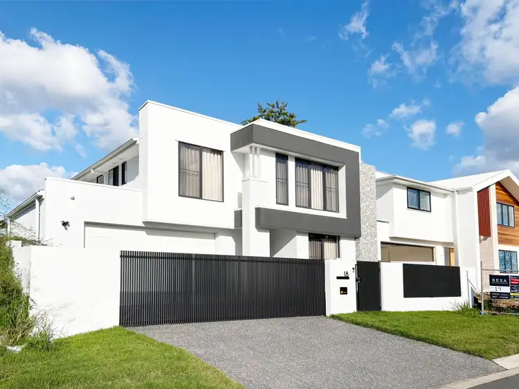 18 Legacy Crescent, Sunnybank Hills QLD 4109