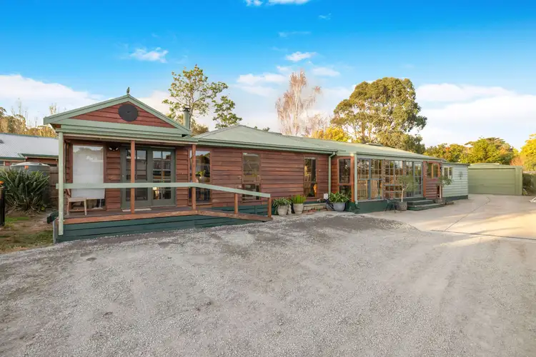 22 Tynong Road, Tynong VIC 3813