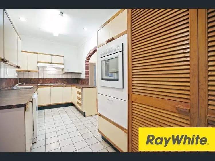Fourth view of Homely house listing, 32 Gladys Crescent, Seven Hills NSW 2147