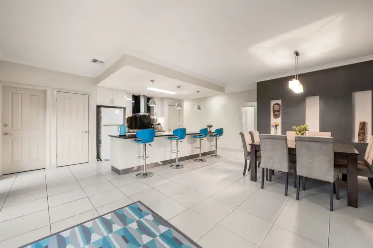 Fifth view of Homely house listing, 4 Colonel Light Place, Mount Gambier SA 5290