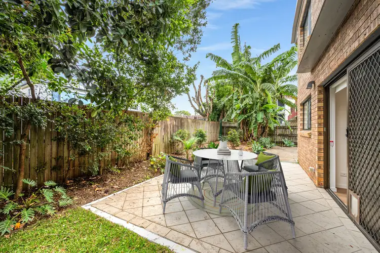 2/14 Onslow Street, Ascot QLD 4007