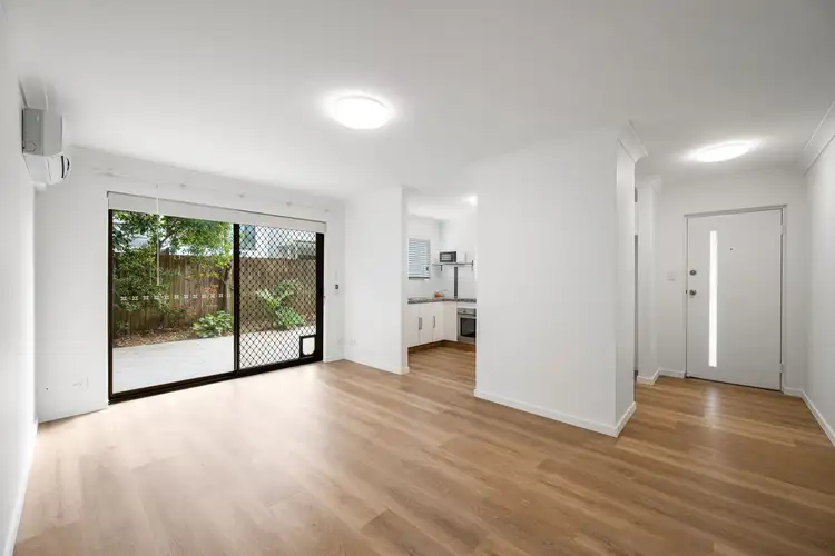 Third view of Homely unit listing, 2/14 Onslow Street, Ascot QLD 4007
