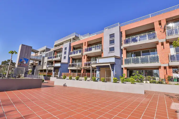 8/548-556 Woodville Road, Guildford NSW 2161
