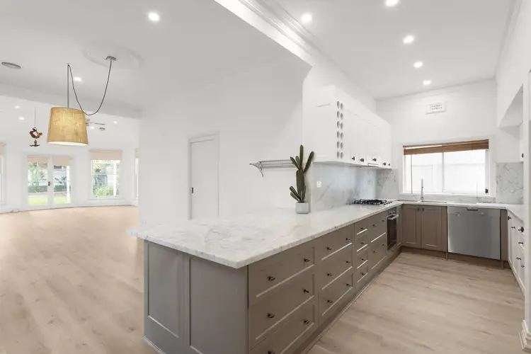 1241 Glen Huntly Road, Carnegie VIC 3163