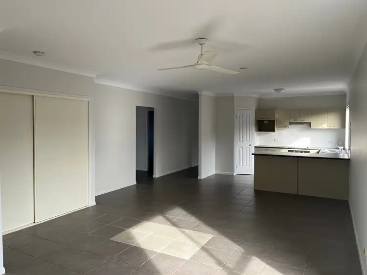 Fourth view of Homely house listing, 10 Varuna Court, Rothwell QLD 4022