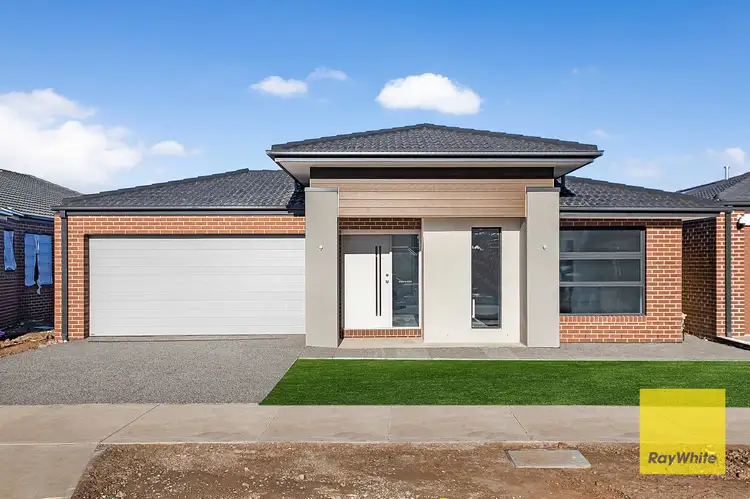 8 Seraphina Drive, Wyndham Vale VIC 3024
