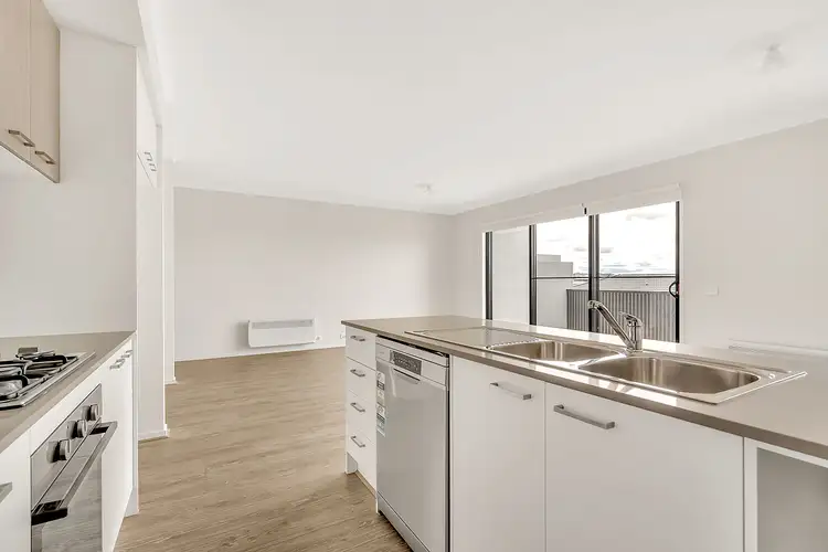 Fifth view of Homely townhouse listing, 8 Ganges Road, Craigieburn VIC 3064