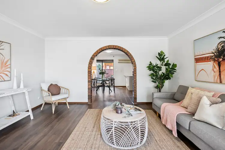 1/1 Carlson Drive, North Haven SA 5018