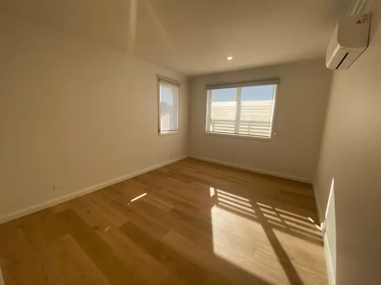 Fourth view of Homely apartment listing, 1/23 Scotsburn Avenue, Oakleigh South VIC 3167