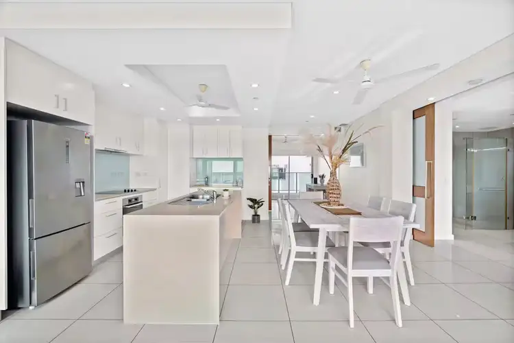 Sixth view of Homely apartment listing, 1832/27 Woods Street, Darwin City NT 800