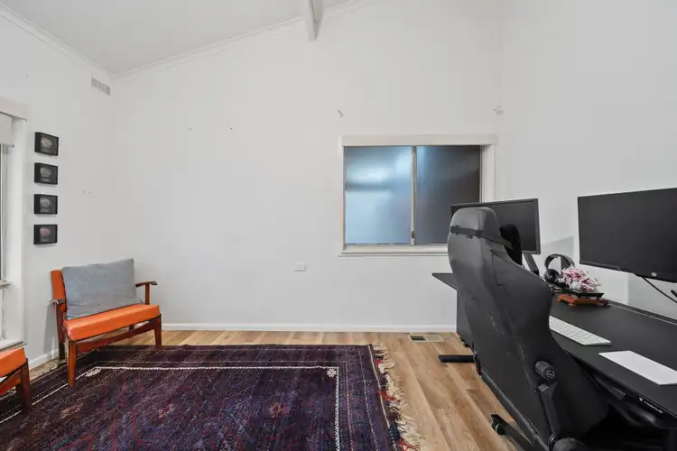 Sixth view of Homely house listing, 8 Meech Place, Queanbeyan West NSW 2620