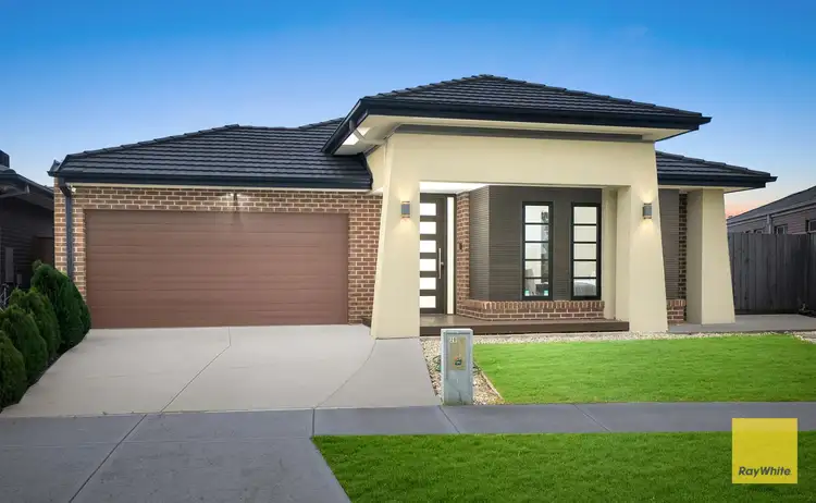 28 Cranberry Crescent, Manor Lakes VIC 3024
