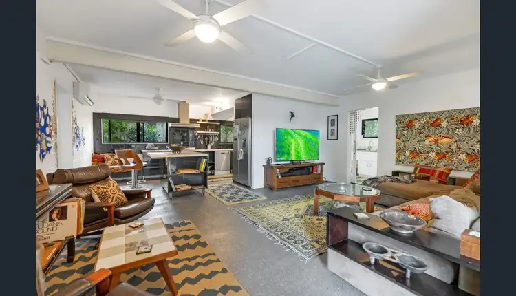 Main view of Homely unit listing, U1/21 Endeavour Road, Clifton Beach QLD 4879