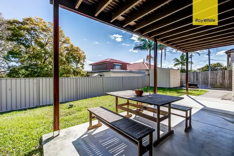 16 Boundary Street, Coopers Plains QLD 4108