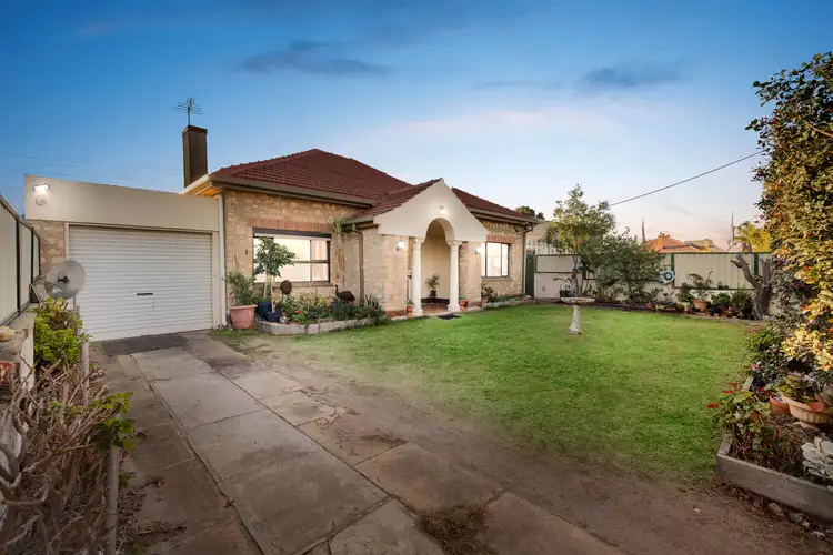 13 Carnarvon Terrace, Largs North SA 5016
