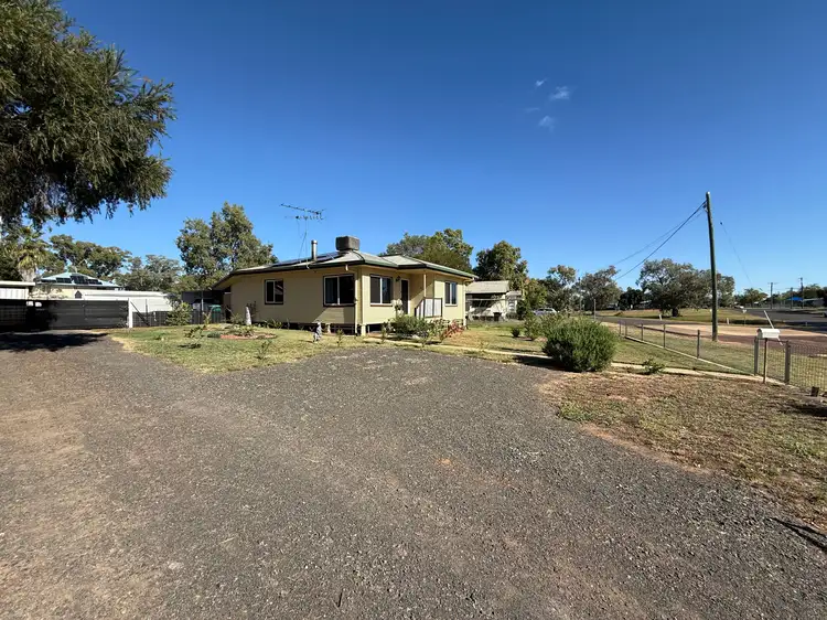 72 Parry Street, Charleville QLD 4470