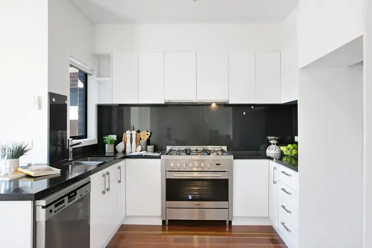 Fifth view of Homely townhouse listing, 3/152 Broadway, Reservoir VIC 3073