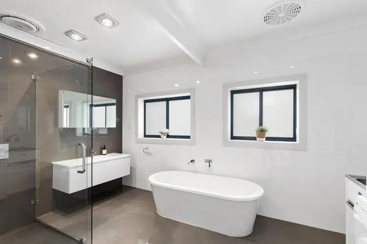 Sixth view of Homely house listing, 10 Boandik Terrace, Mount Gambier SA 5290
