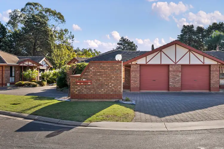 27 Ingham Way