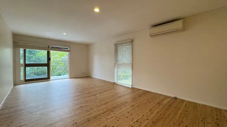 Second view of Homely house listing, 6 Darwin Drive, Lapstone NSW 2773