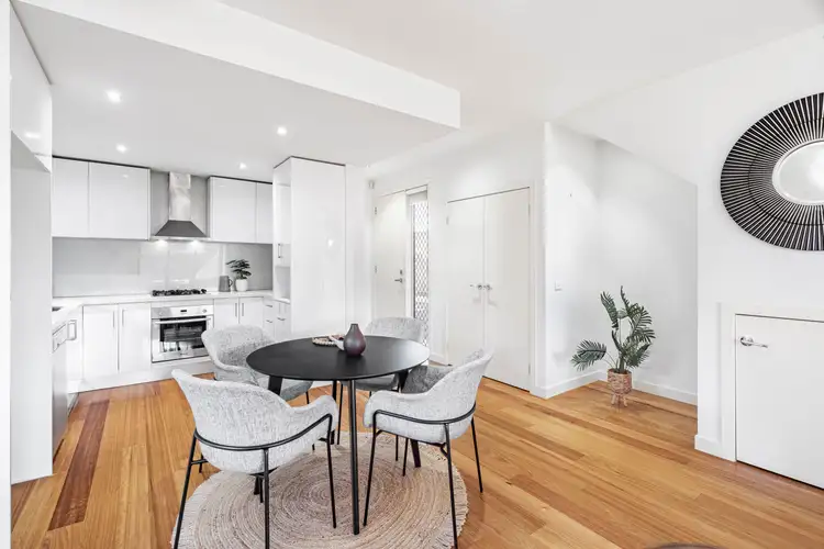 Fourth view of Homely townhouse listing, 2/90 Arundel Avenue, Reservoir VIC 3073
