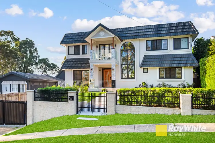 33 Sarah Crescent, Baulkham Hills NSW 2153