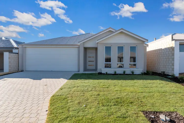 24 Belford Road, Lakelands WA 6180
