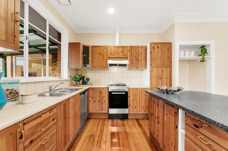 1/3 Finlayson Street, Forest Hill VIC 3131