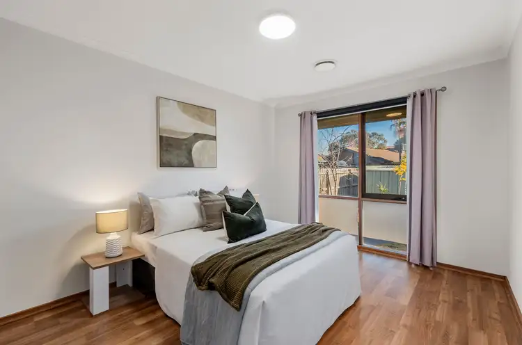 Sixth view of Homely house listing, 4 Henry Cable Court, Mill Park VIC 3082