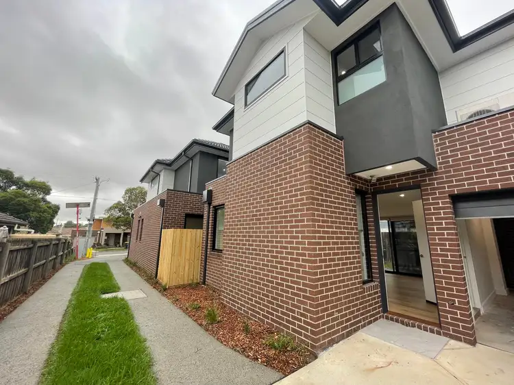 2/31 O'Connor Street, Reservoir VIC 3073