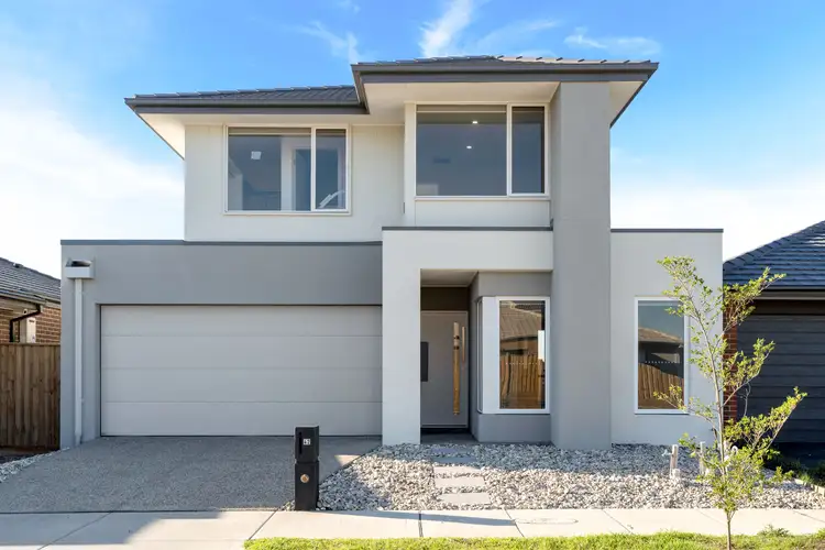 42 Coolangatta Drive, Mickleham VIC 3064