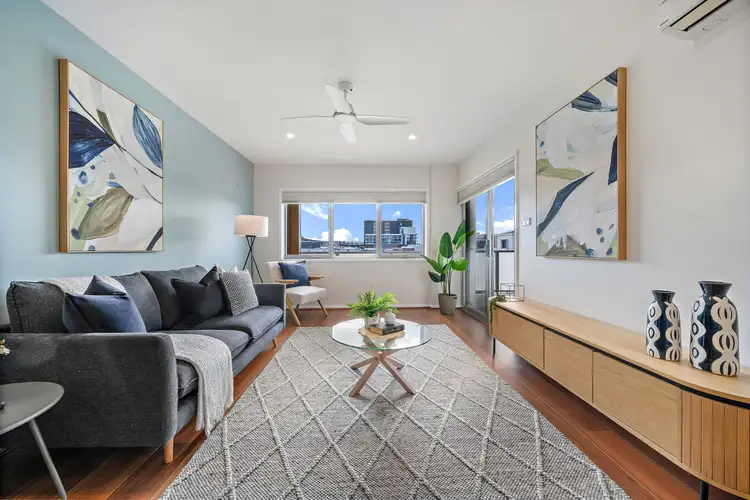 97/2 Peter Cullen Way, Wright ACT 2611