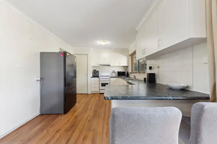Sixth view of Homely house listing, 8 Kara Court, Pakenham VIC 3810