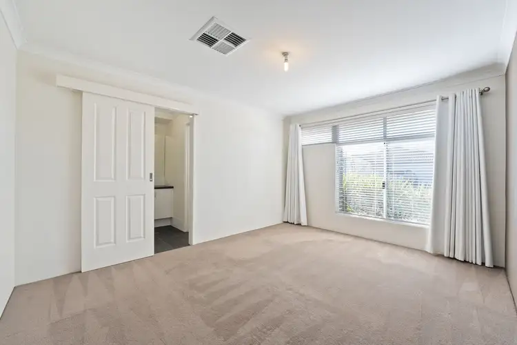 Sixth view of Homely house listing, 4 Crystal Terrace, Wellard WA 6170