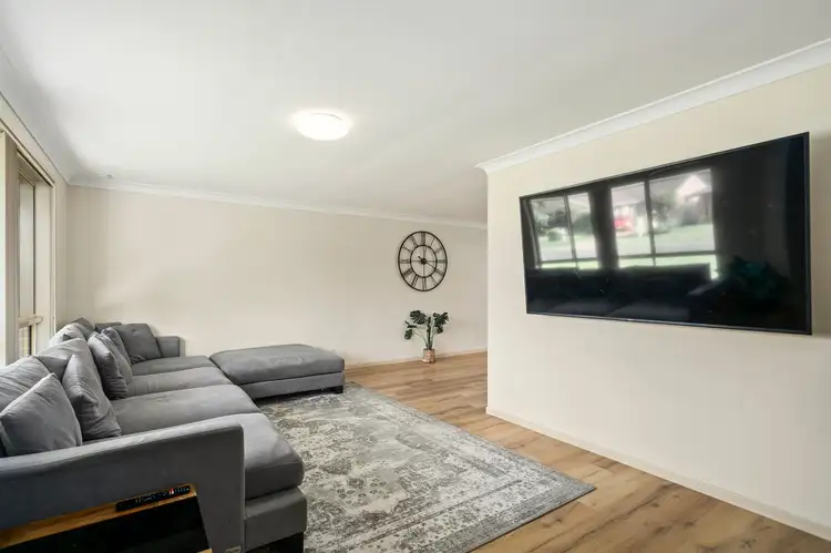 Fourth view of Homely house listing, 8 Derwent Place, Albion Park NSW 2527