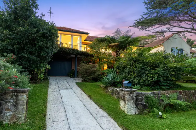 25 The Bulwark, Castlecrag NSW 2068