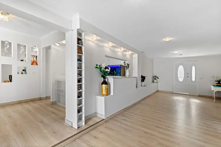 Third view of Homely house listing, 10 Kameruka Court, Werribee VIC 3030