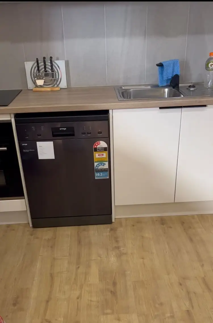 Third view of Homely unit listing, 1/73 Queen Street, Southport QLD 4215