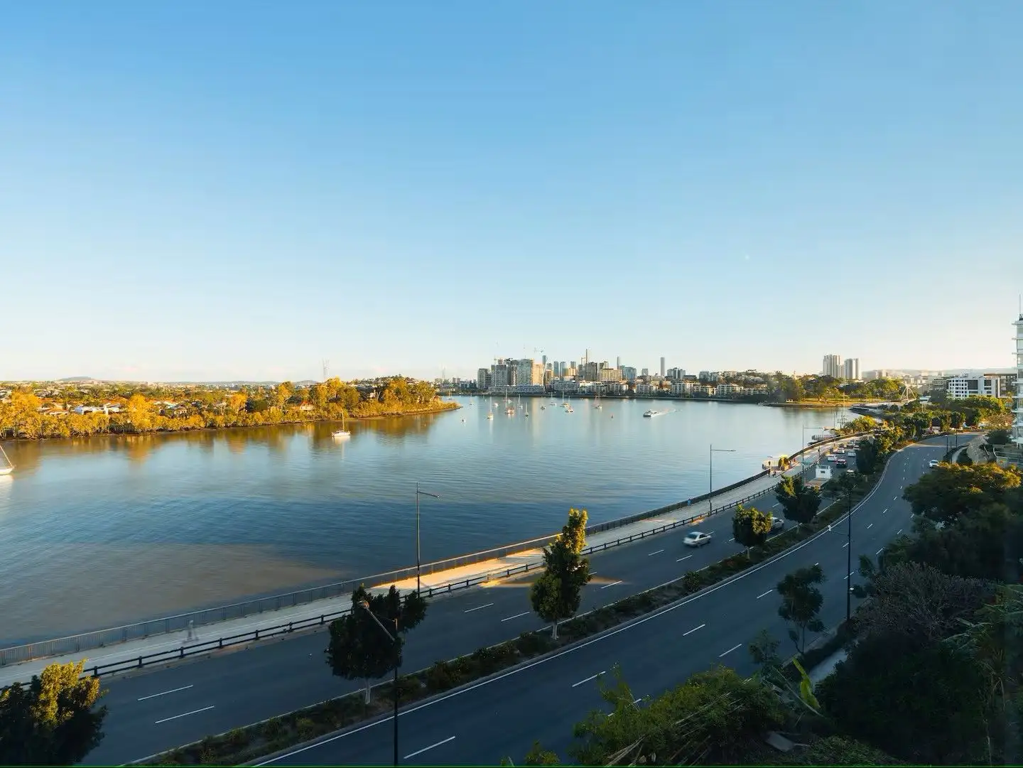 Main view of Homely apartment listing, 8/35 Hillside Street, Hamilton QLD 4007
