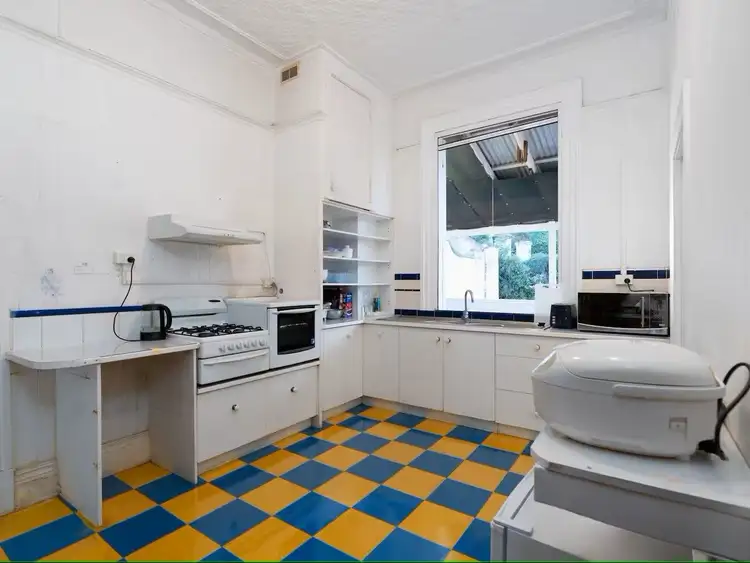Fourth view of Homely apartment listing, 8/35 Hillside Street, Hamilton QLD 4007