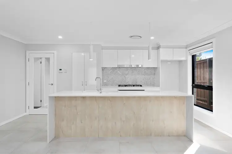 23 Yerrinbool Parade, Tullimbar NSW 2527
