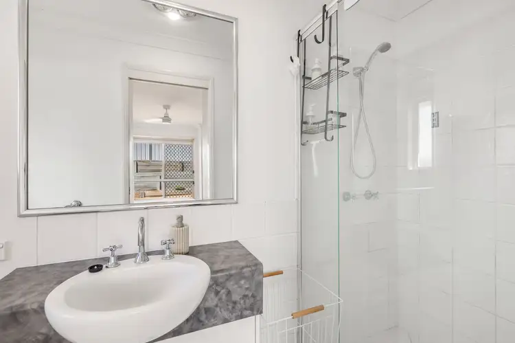Sixth view of Homely unit listing, 6/11 Gladstone Street, Newtown QLD 4350