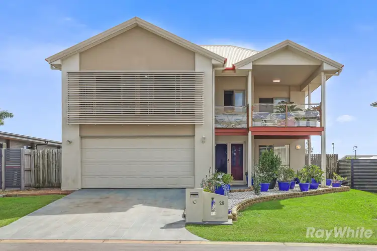 28 Robert John Circuit, Coral Cove QLD 4670