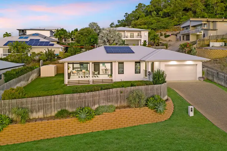 22 Glasgow Avenue, Mount Louisa QLD 4814