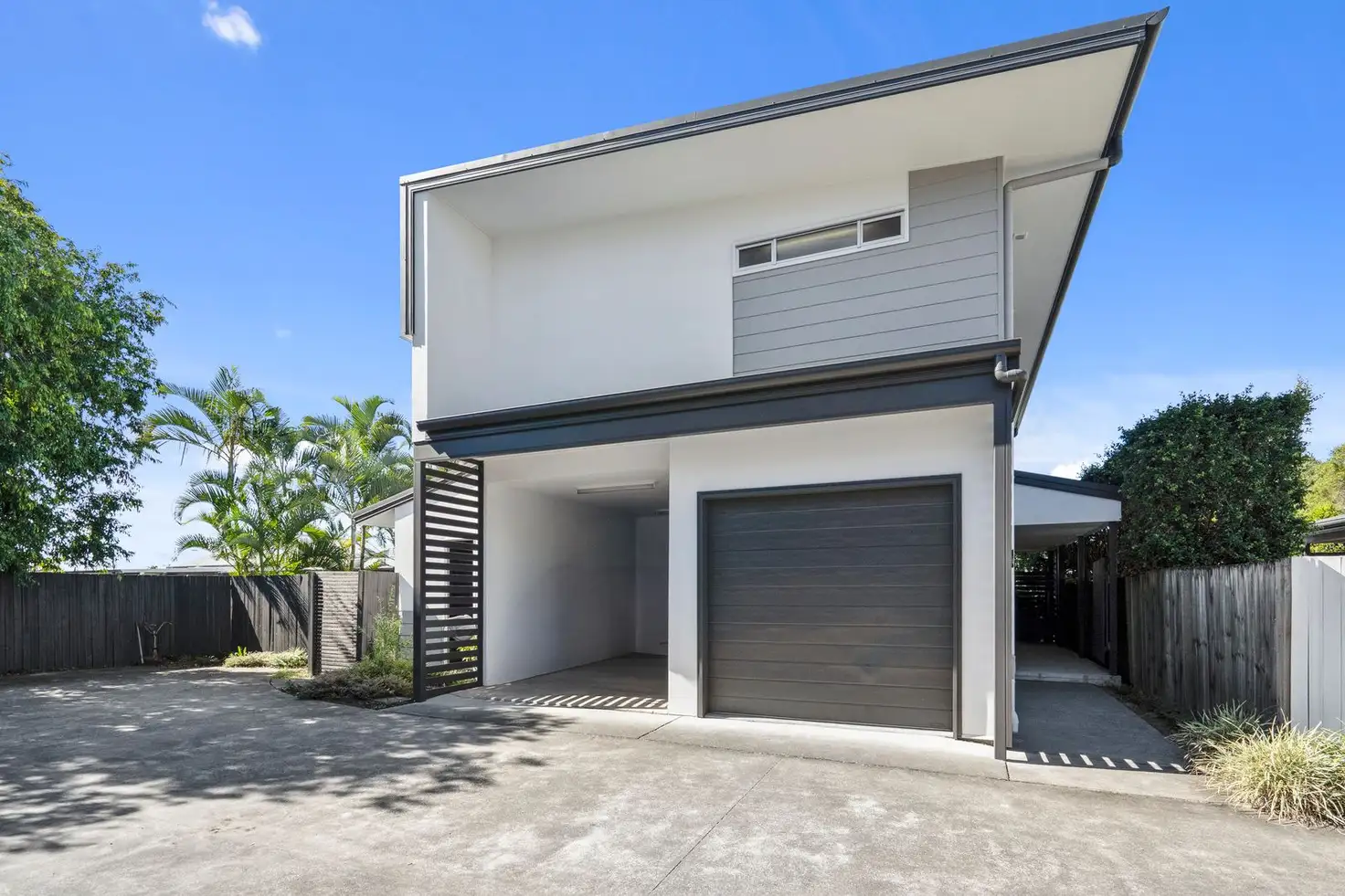 Main view of Homely townhouse listing, 11/99 Ashby Street, Fairfield QLD 4103