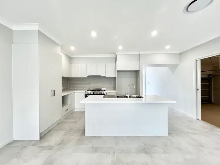 Fifth view of Homely house listing, 32 Dulcimere Street, Tahmoor NSW 2573