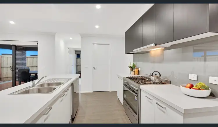 Fourth view of Homely house listing, 5 Shalimar Way, Truganina VIC 3029