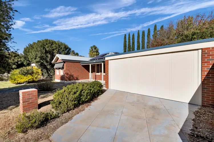 Second view of Homely house listing, 19 Anwyl Close, Mildura VIC 3500