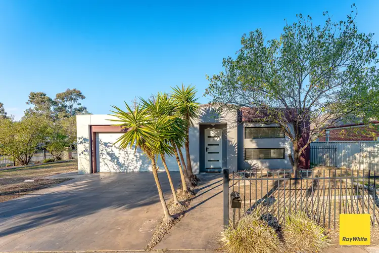 Main view of Homely house listing, 3 Acacia Park Drive, Epsom VIC 3551