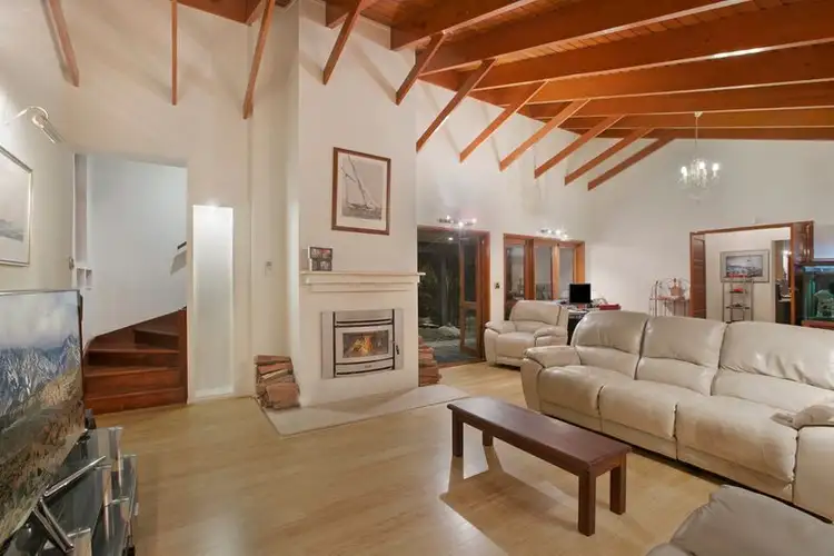 Sixth view of Homely house listing, 8 Deverton Court, Carindale QLD 4152